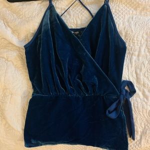 Blue velvet Express top!